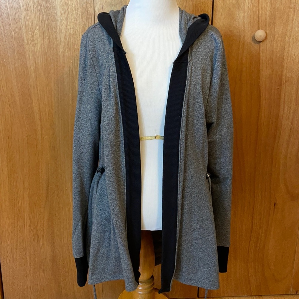 Vera Wang Cardigan